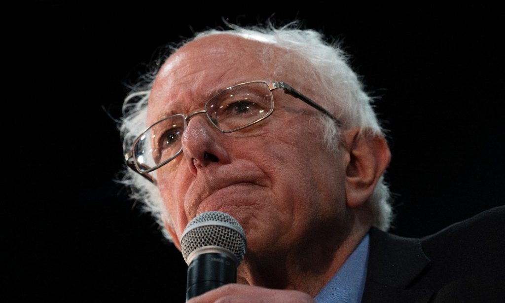 Bernie Sanders tenta bloquear a venda de armas dos EUA para Israel
