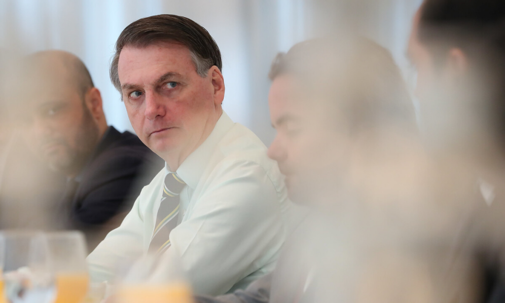 Após saída de Moro, base de Bolsonaro estremece e tem rompimentos