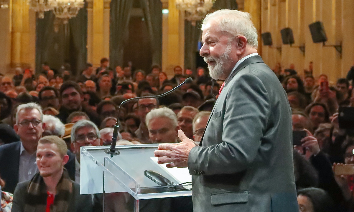 O ex-presidente Lula (PT) em homenagem que recebeu em Paris, na França. Foto: Ricardo Stuckert/Instituto Lula 