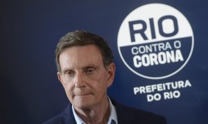 Crivella mantém medidas de afastamento social no Rio de Janeiro