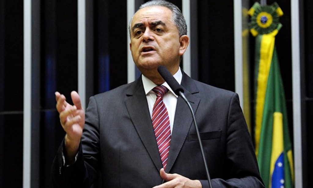 Aos 61 anos, morre o deputado e professor Luiz Flávio Gomes