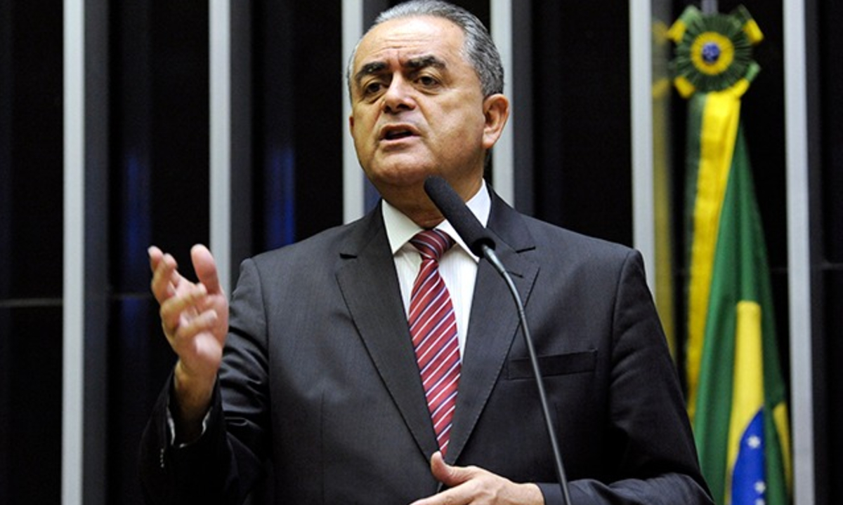 Aos 61 anos, morre o deputado e professor Luiz Flávio Gomes