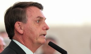 Por fim do isolamento, Bolsonaro tenta colocar empresários contra governadores: 