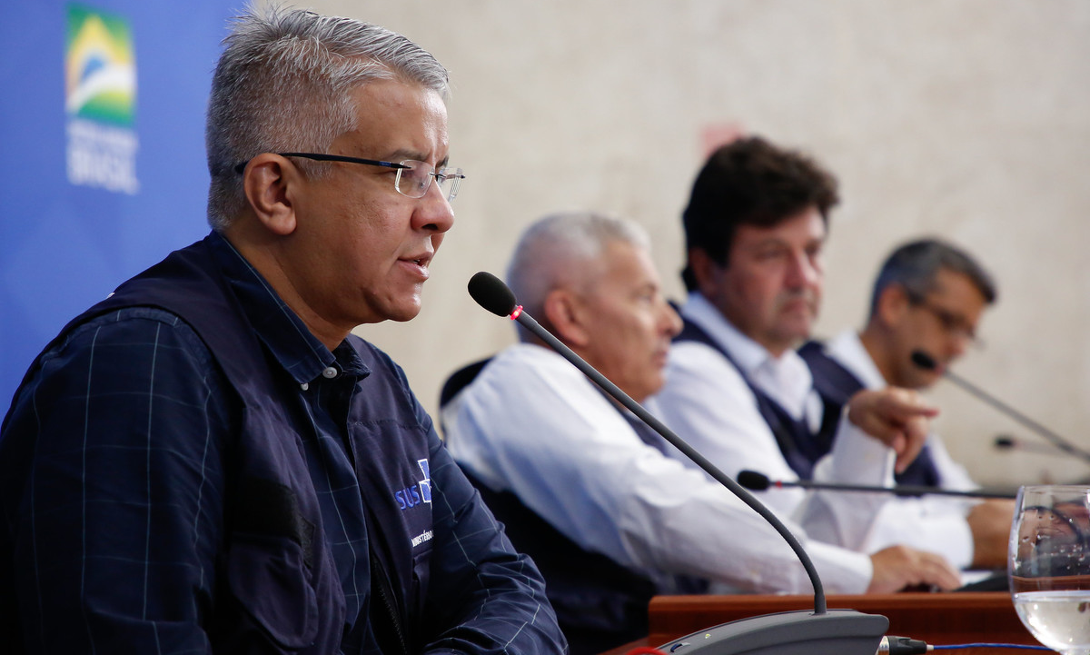 Mandetta diz que Wanderson de Oliveira continua no Ministério da Saúde