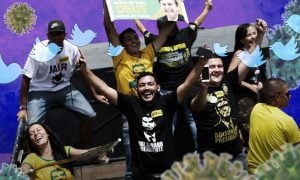Bolsonaristas ligados ao Aliança Pelo Brasil chamam carreatas e agem para furar isolamento nos Estados