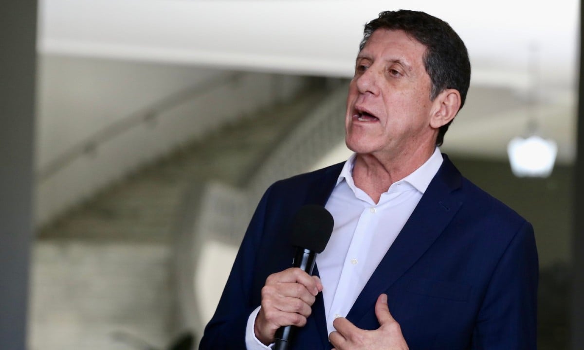 Recuperado, David Uip dá depoimento e reforça: ‘Coronavírus não é brincadeira’