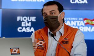 Santa Catarina amplia quarentena, mas faz liberações e abre comércio