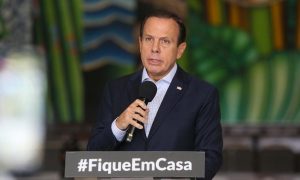 A escolha de Doria em estar ou não na contramão do mundo