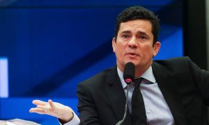 Planalto admite à PF que Moro não assinou exoneração de Maurício Valeixo