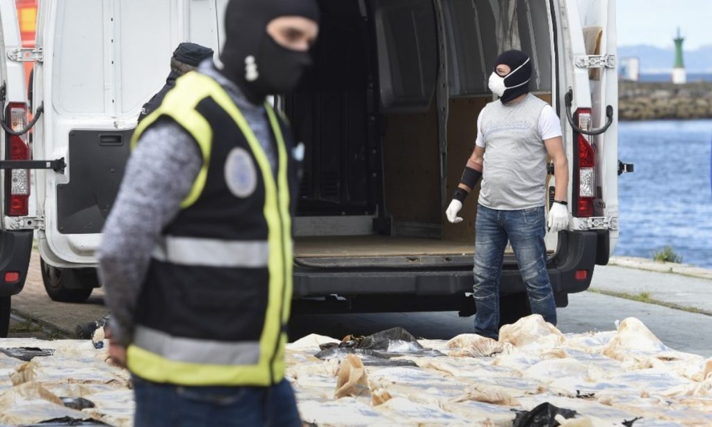 Como a crise do coronavírus afetou o tráfico de drogas no mundo