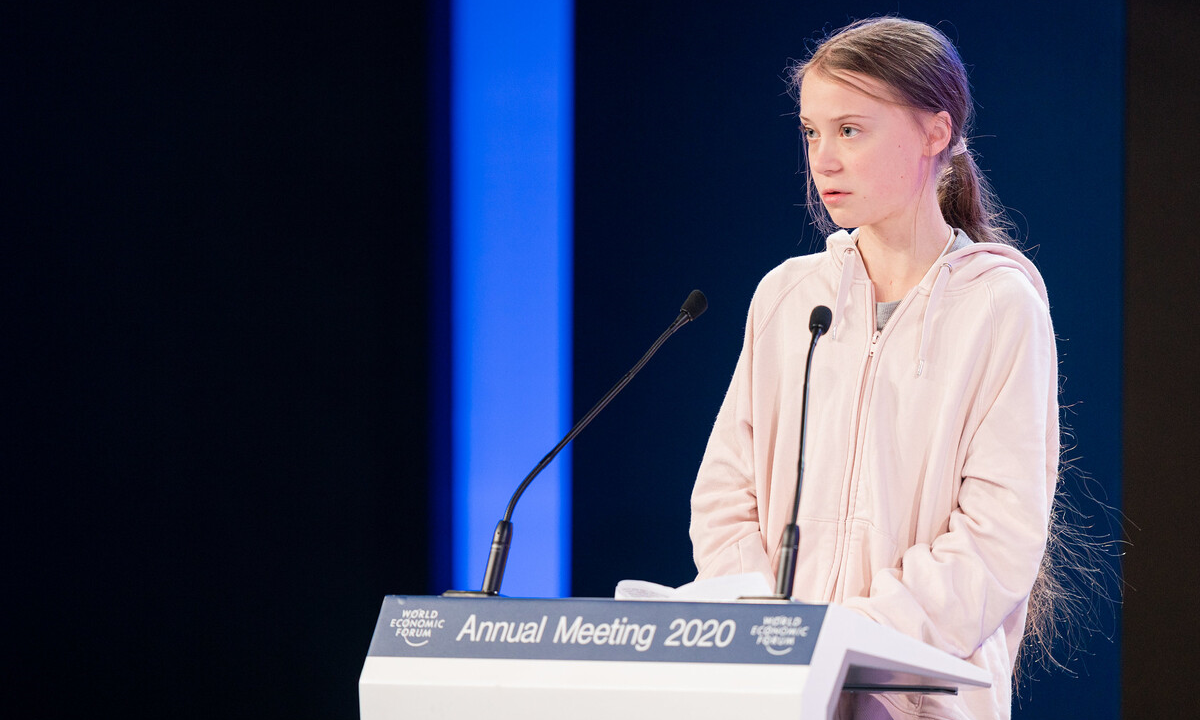 Greta Thunberg é indiciada por manifestação em Londres
