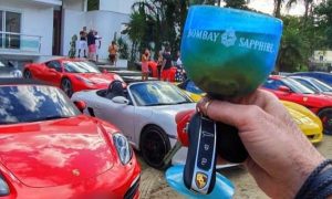 Em meio à pandemia, grupo faz festa com carros de luxo no litoral paulista