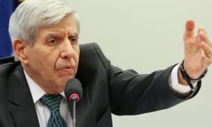 Celso de Mello será relator de pedido de impeachment do general Heleno