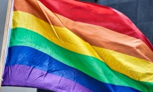 Canadá proíbe terapias relacionadas à 'cura gay'