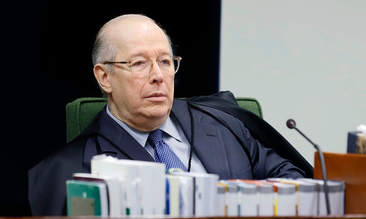 Celso de Mello retira do plenário virtual do STF decisão sobre depoimento de Bolsonaro