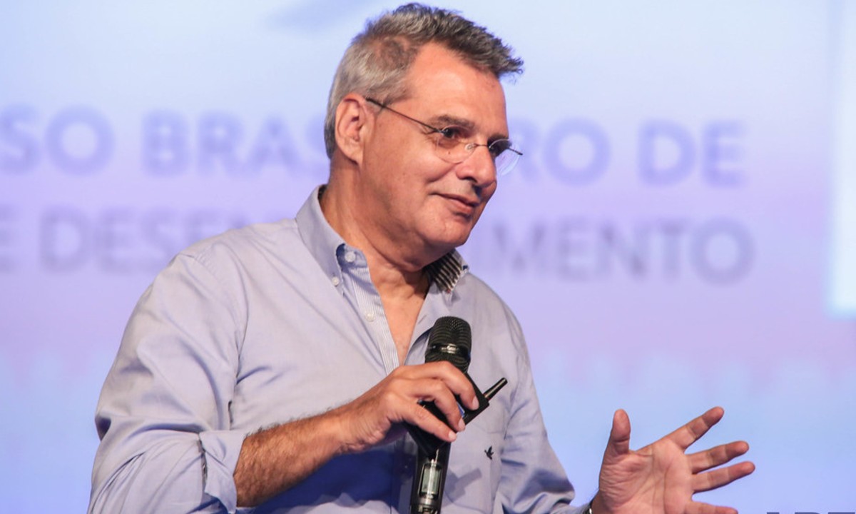 Morre Gilberto Dimenstein, jornalista e escritor, aos 63 anos