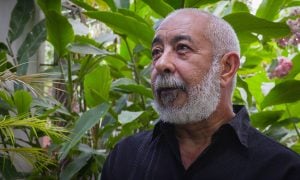 “Homem é coronavírus do mundo”, diz escritor cubano Leonardo Padura