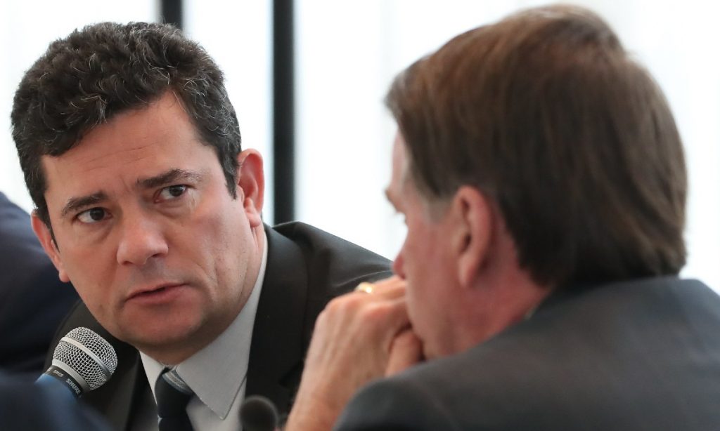 “Moro, o Valeixo sai nessa semana. Está decidido”, disse Bolsonaro