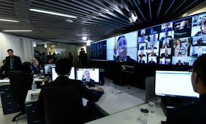 Senado aprova socorro de R$ 125 bilhões a estados e municípios