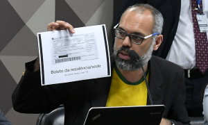 Allan dos Santos estimulou Bolsonaro a dar um golpe, suspeita PF