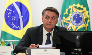 Bolsonaro diz que Forças Armadas 