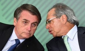 Bolsonaro defende privatizações após 