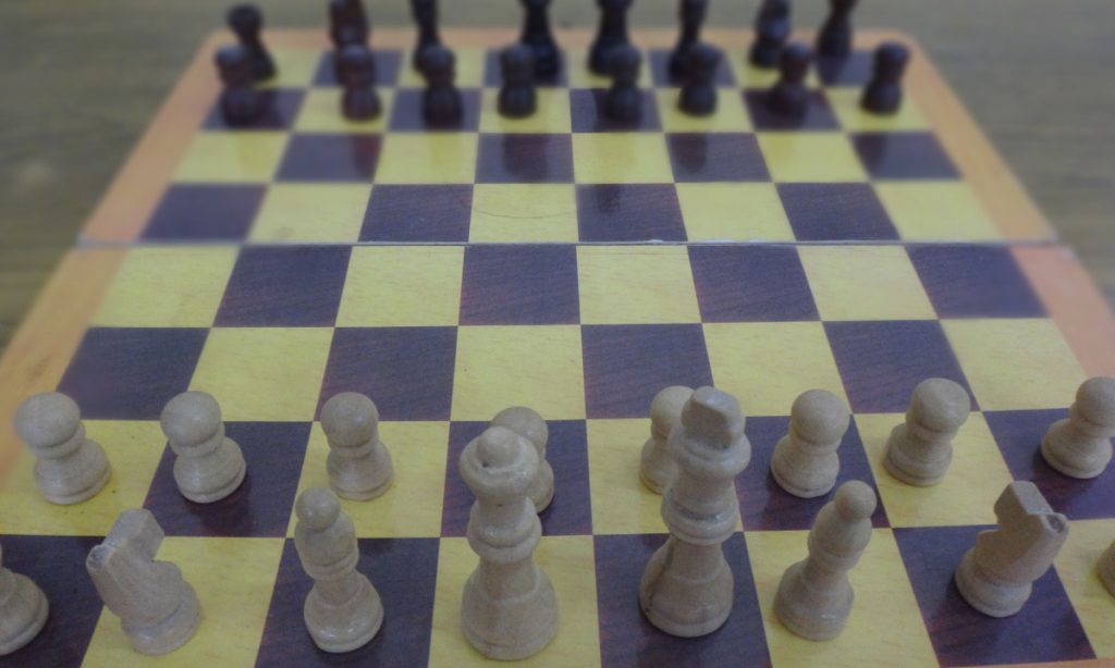 Nas mãos de Bolsonaro, o Brasil vive em um triste jogo de xadrez 4D