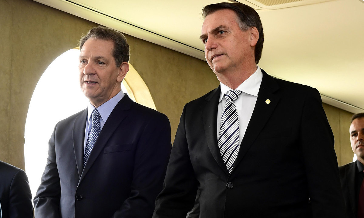 Ao contrário do caso Queiroz, STJ nega prisão domiciliar a presos do grupo de risco da covid-19