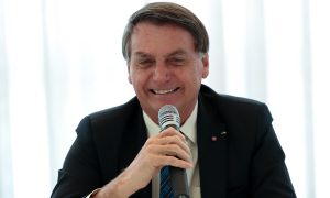 TCU determina que Bolsonaro pare de anunciar em sites com atividades ilegais
