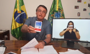 Como Bolsonaro dribla o YouTube para seguir recomendando cloroquina
