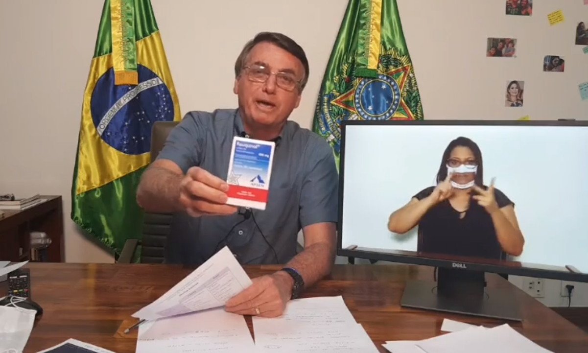 O presidente Jair Bolsonaro, em campanha pelo uso da hidroxicloroquina. Foto: Reprodução/Facebook O presidente Jair Bolsonaro, em campanha pelo uso da hidroxicloroquina. Foto: Reprodução/Facebook