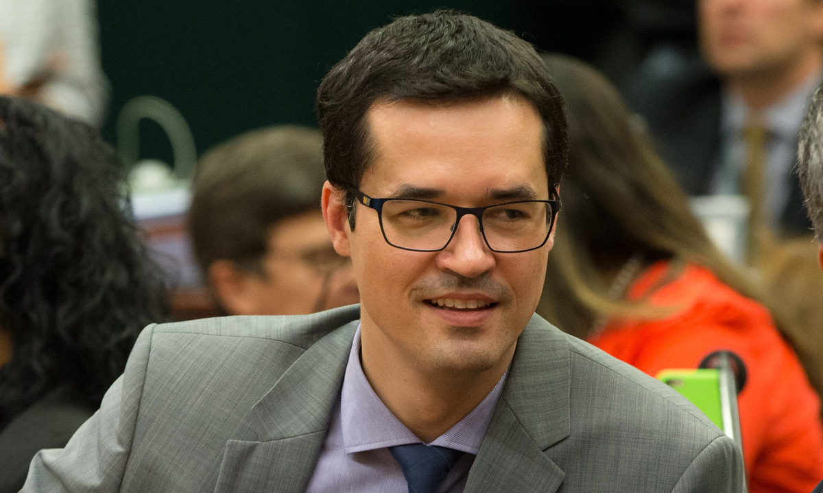 O que as mensagens da Spoofing revelam sobre a relação entre a Transparência Internacional e a Lava Jato