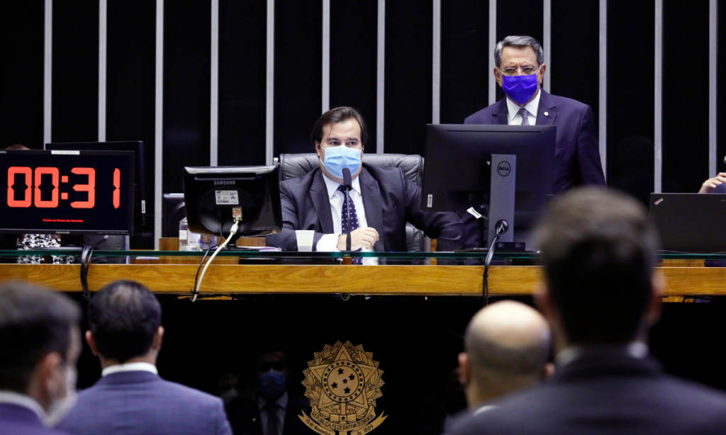 PL das fake news: desafio da Câmara é manter avanços e resolver riscos