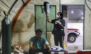 Caos político agrava pandemia na Bolívia