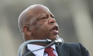Morre John Lewis, emblemático ativista dos direitos civis nos EUA