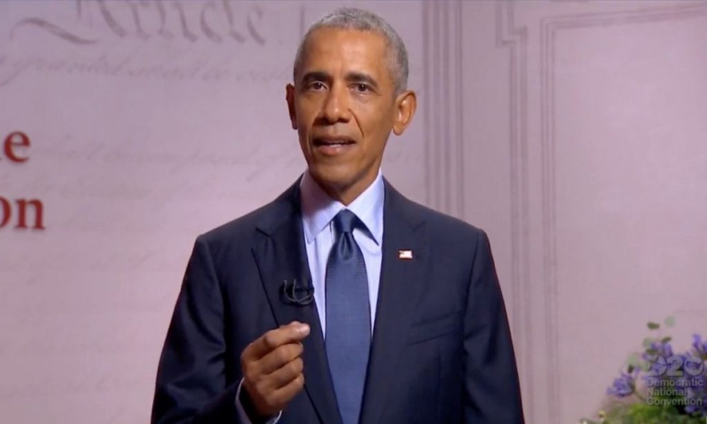 Trump libertou os piores impulsos da América, diz Obama em convenção democrata