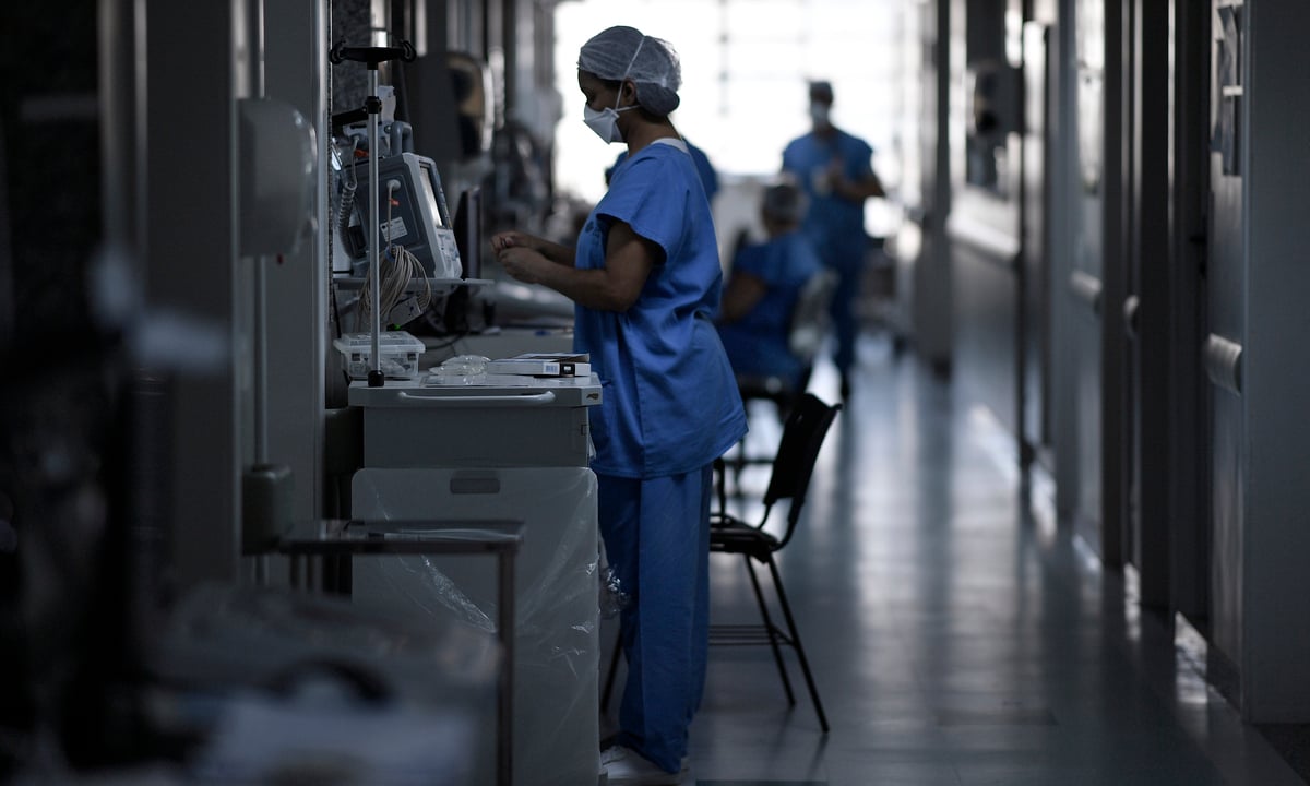 Pacientes com sequelas de Covid-19 não conseguem tratamento no SUS