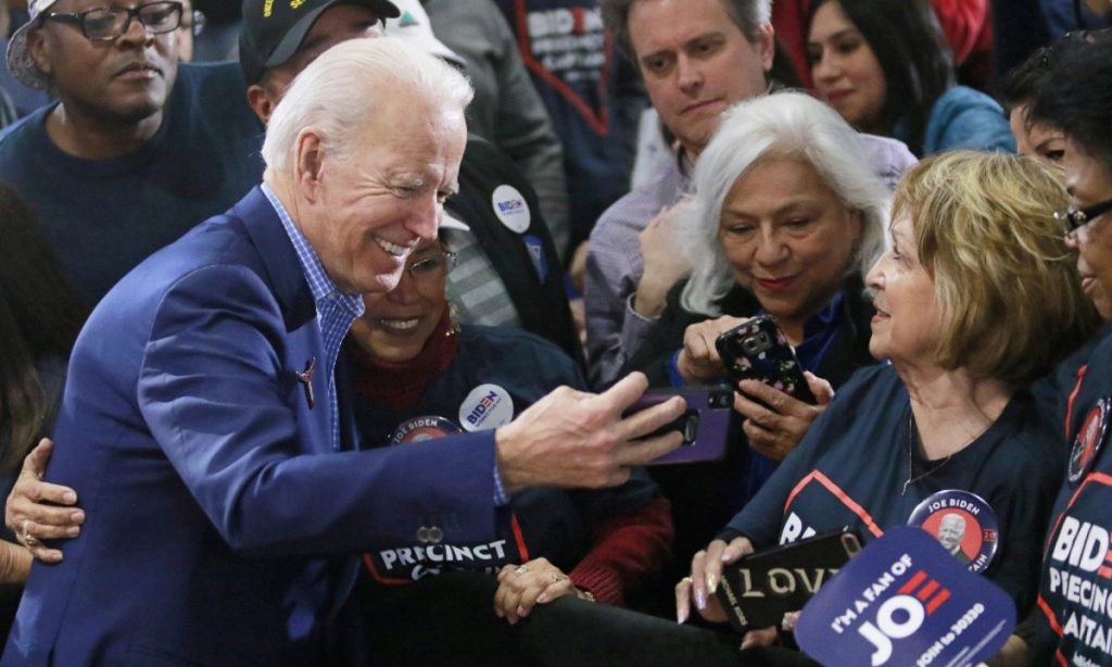 Eleições nos EUA: Biden diz que Trump usa violência como estratégia política