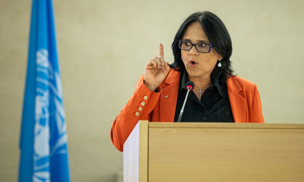 PGR dá 10 dias para Damares explicar abertura de disque-denúncia a antivacinas