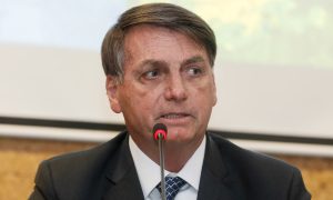 Bolsonaro diz que auxílio emergencial 