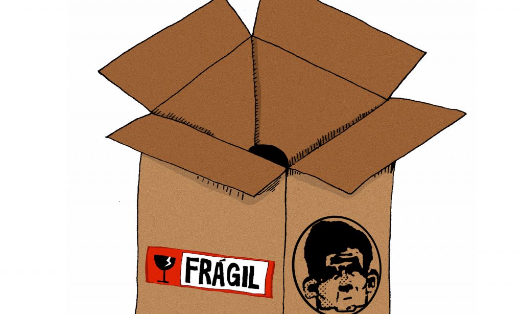 CARTUM: “Frágil”