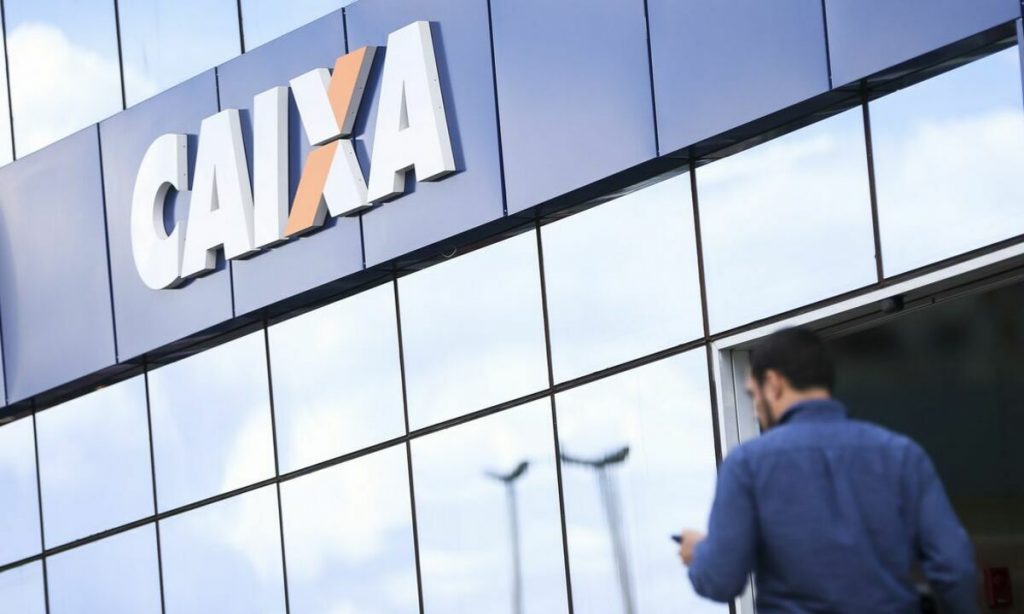 Concurso da Caixa tem mais de 1,2 milhão de inscritos