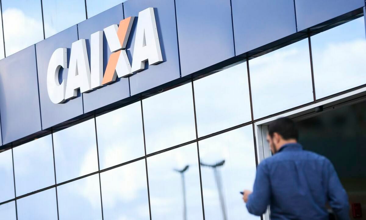 Concurso da Caixa tem mais de 1,2 milhão de inscritos