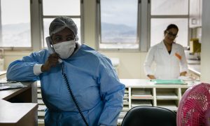 Trabalhadoras negras sustentam a enfermagem brasileira