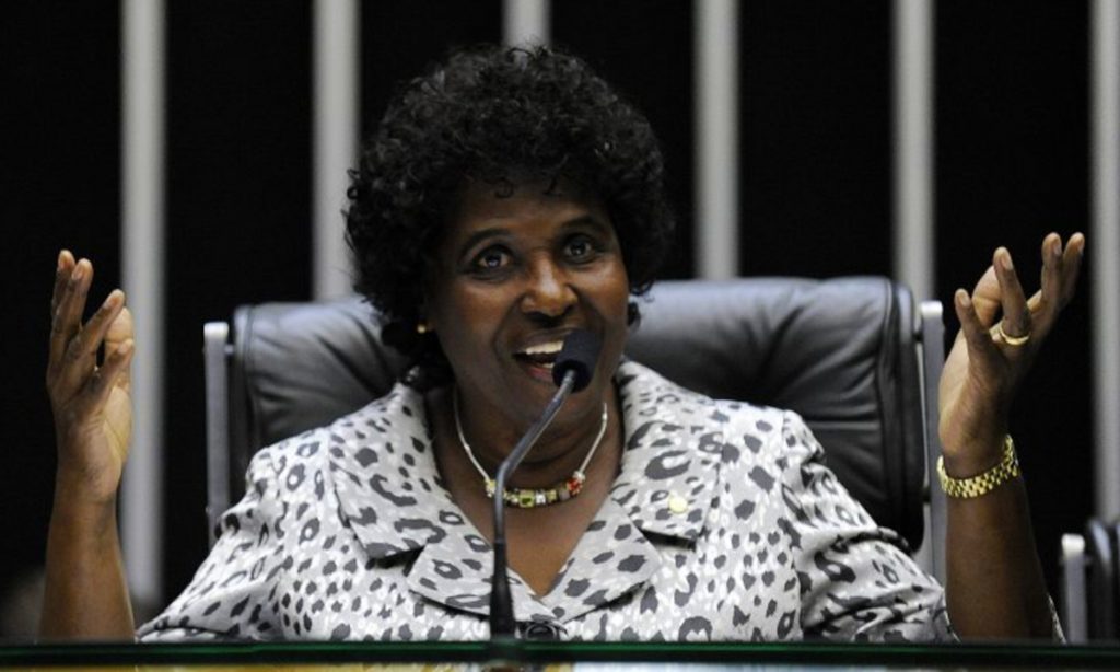 TSE decide que verba de campanha deve ser proporcional entre negros e brancos