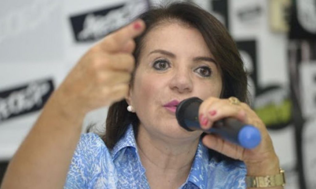 “Precisamos assumir que não temos condições de retornar às aulas em 2020”