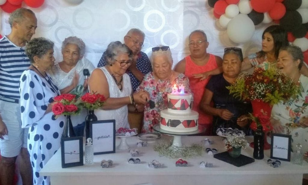 100 mil mortes: O descaso de Bolsonaro e a dor de quem perdeu parentes para o coronavírus
