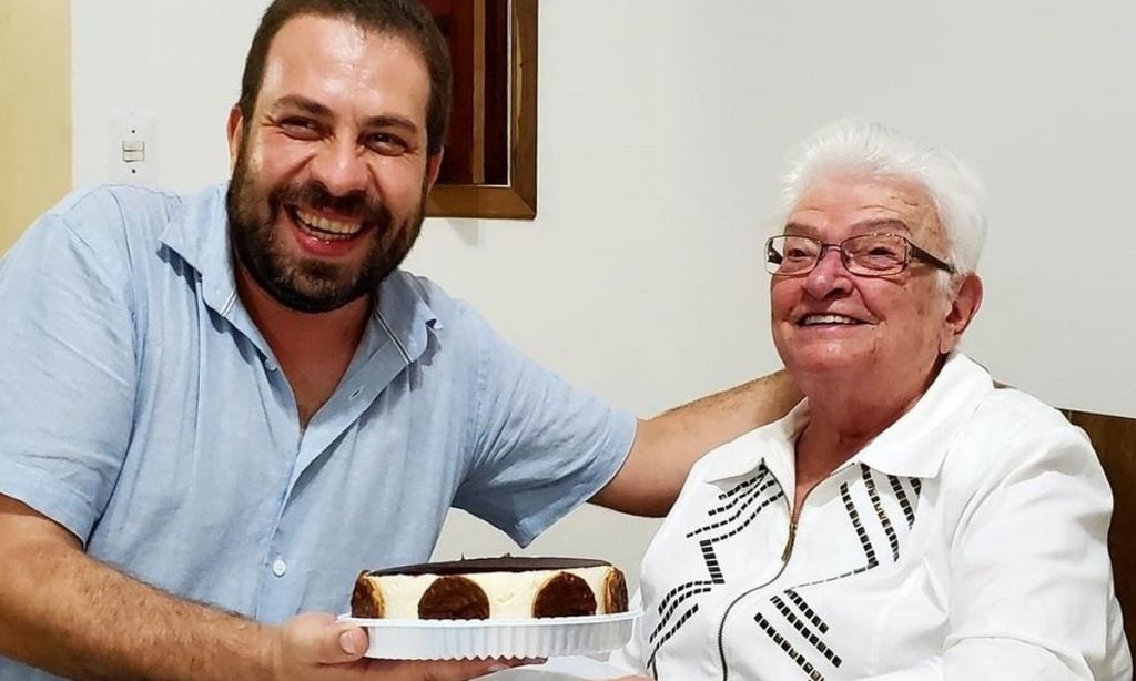 Mais de 200 lideranças da periferia de SP lançam manifesto de apoio a Boulos e Erundina