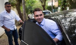 MPF vê indício de desobediência de Flávio Bolsonaro por não ter ido a acareação