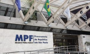 Rui Falcão aciona o STJ e denuncia ilegalidades na relação entre MPF e Transparência Internacional